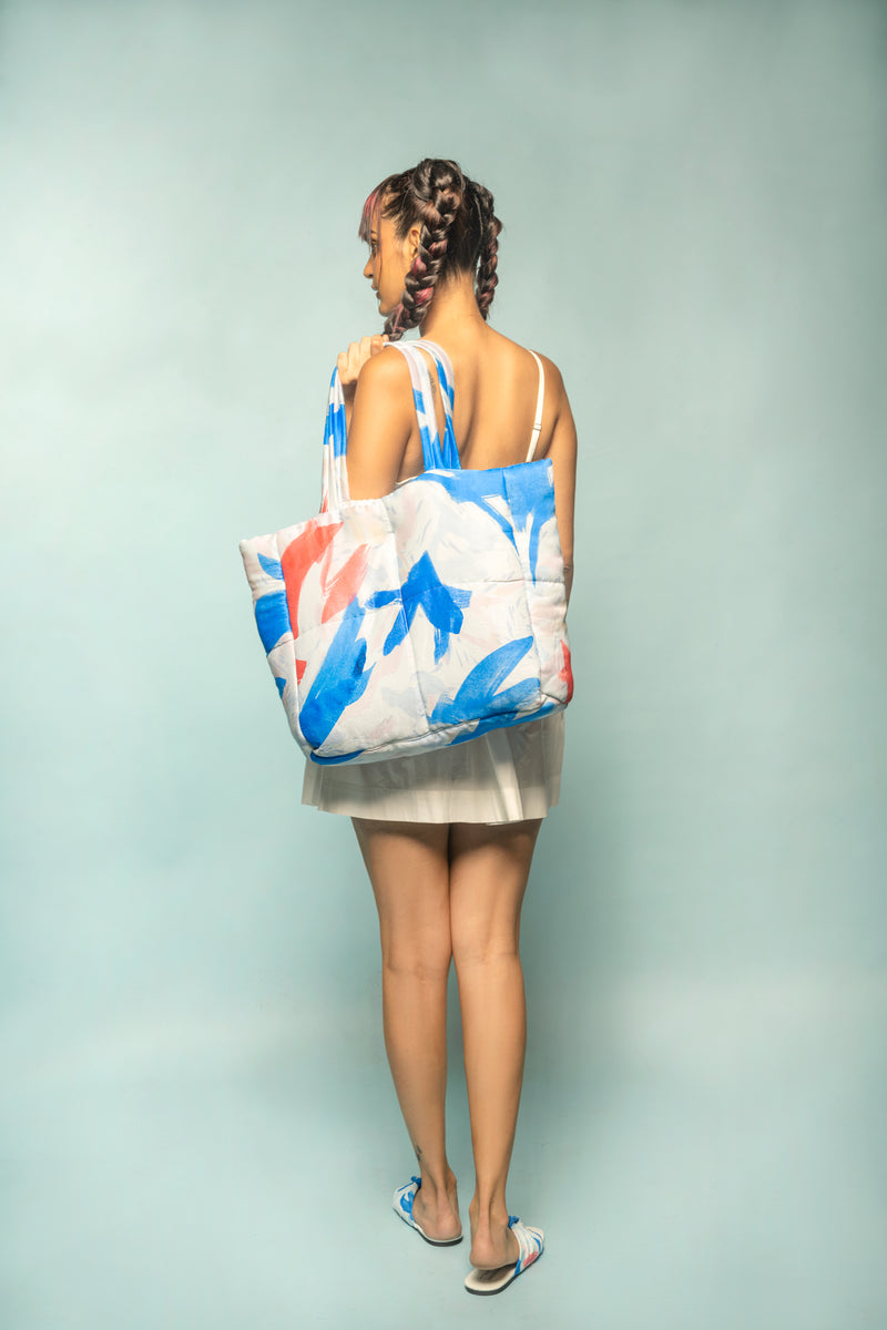 TROVE X MAWA "Seaside Splash" Knot Flats in Fludic Ocean Abstract Print